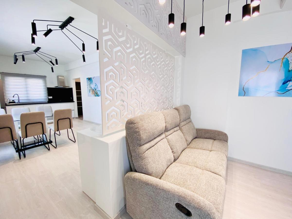Sandy Bay Villa Айя Напа Екстериор снимка